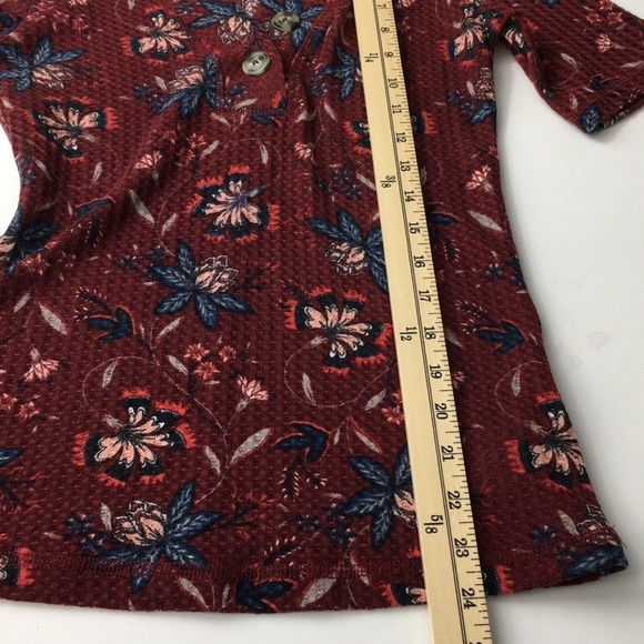 William Rast Burgundy Floral Waffle Knit Top - Picture 9 of 10